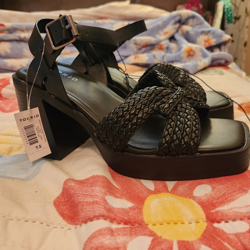 TORRID Black Woven Strap Women's Sandals